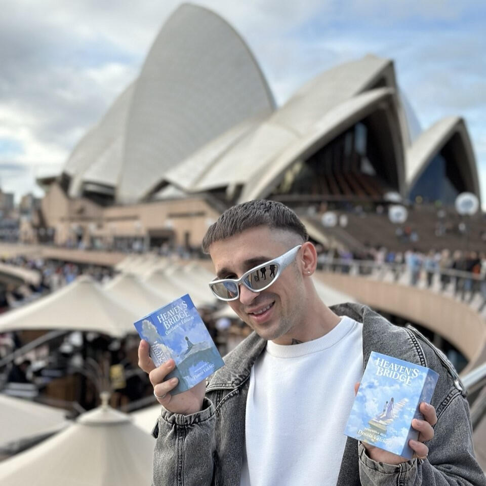 An image of a typewriter as a product detail image for Typomat